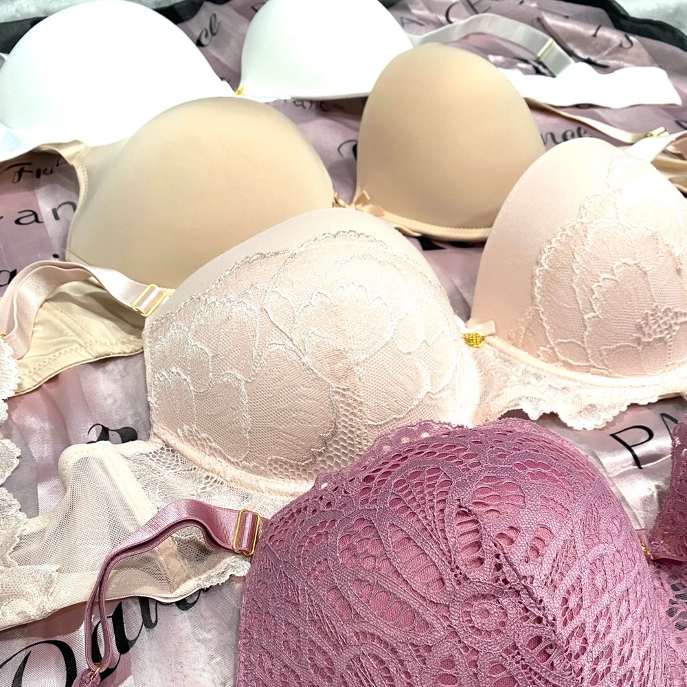 Brand New 4-Daisy Fuentes Bras. Semi-Push Up Sz38D